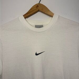 Vintage Nike White T-Shirt with Logo Small Center Swoosh